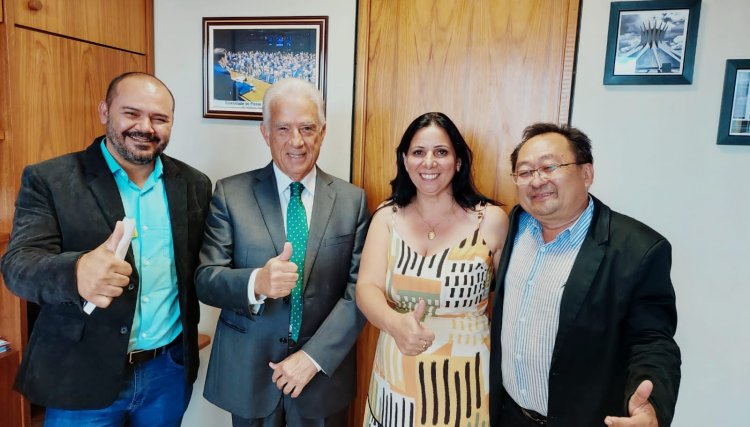 Deputado Rubens Bueno libera van adaptada  para saúde Cafelândia