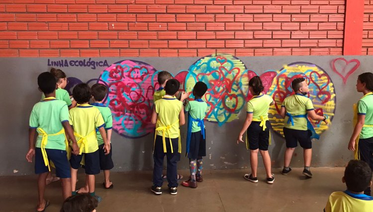 Escolas cafelandenses recebem oficina de grafiti através da parceria com a Itaipu