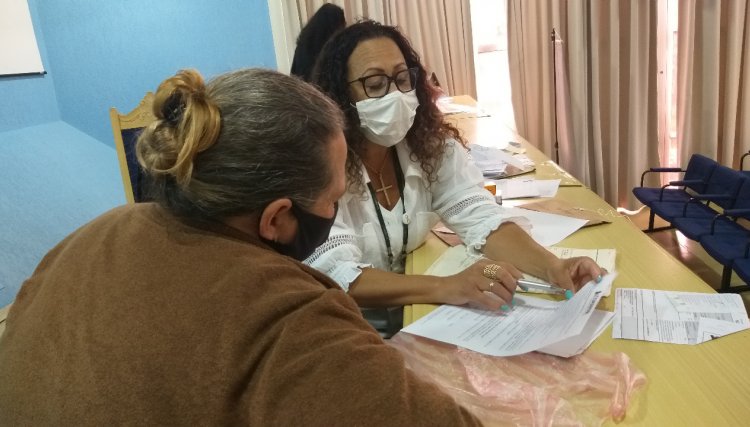 Cohapar realiza atendimento para famílias cafelandenses que já quitaram suas casas e precisam escriturar