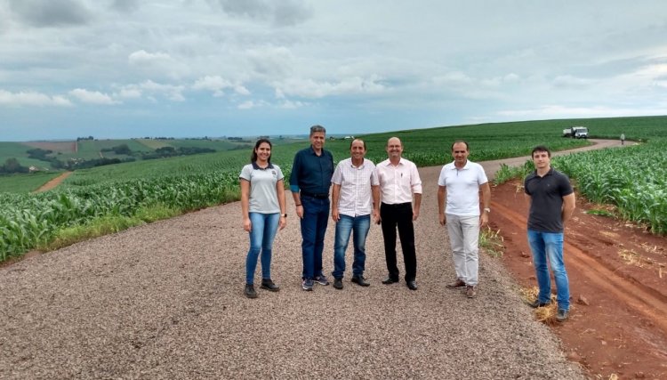 Trecho em asfalto da estrada da Comunidade São João de Nova Aurora deve ser entregue nos próximos dias