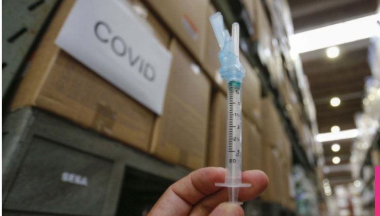 Paraná solicita ao Ministério da Saúde quarta dose contra Covid-19 em pessoas com menos de 60 anos