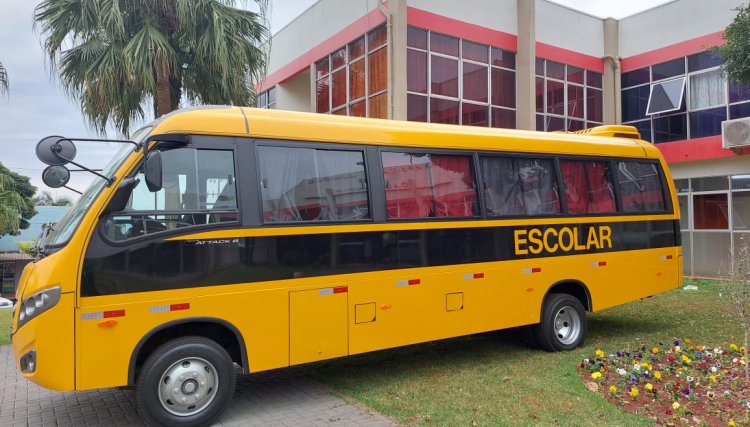 Cafel&acirc;ndia adquire micro &ocirc;nibus adaptado para transporte escolar com recursos pr&oacute;prios