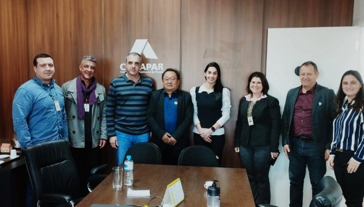 Prefeito Culestino participa de reuni&atilde;o junto a Cohapar para regulariza&ccedil;&atilde;o fundi&aacute;ria em Cafel&acirc;ndia