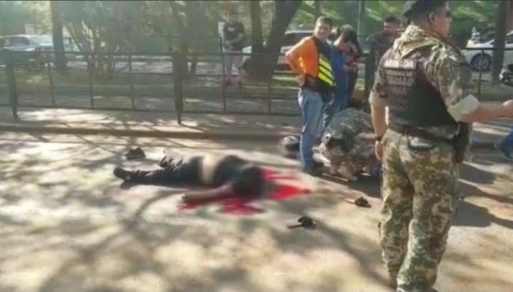 Motociclista tem cabe&ccedil;a arrancada por corrente na Ponte da Amizade