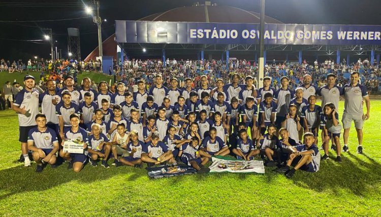 Cafelândia participa da Copa Maravilha de futebol em Santa Catarina