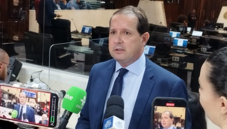 Micheletto e Frente Parlamentar discutem  futuro do Tratado de Itaipu 
<br/>
<br/>