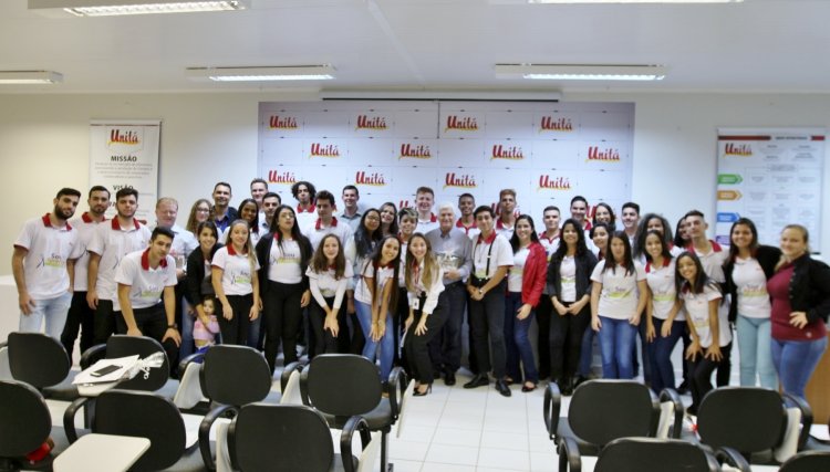 Unitá e Unica formam 34 jovens no Programa de Aprendiz Cooperativo