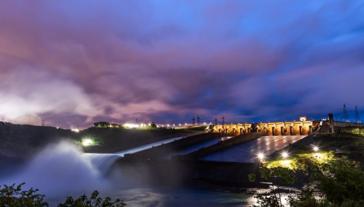Itaipu fecha vertedouro após conseguir aumentar nível do Rio Paraná 