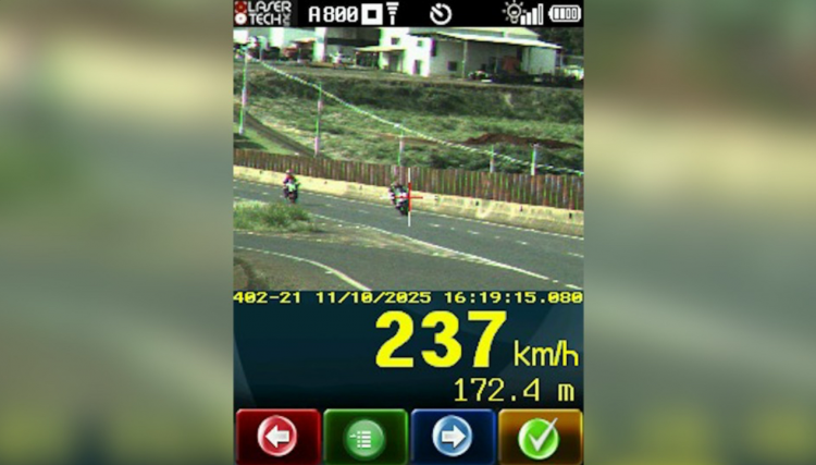 Motocicleta é flagrada a 237 km/h em Corbélia