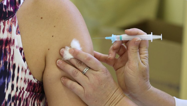 PR já vacinou metade da população acima de 18 anos contra Covid-19
