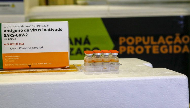 Paraná recebe nova remessa e ultrapassa 1 milhão de doses de vacina