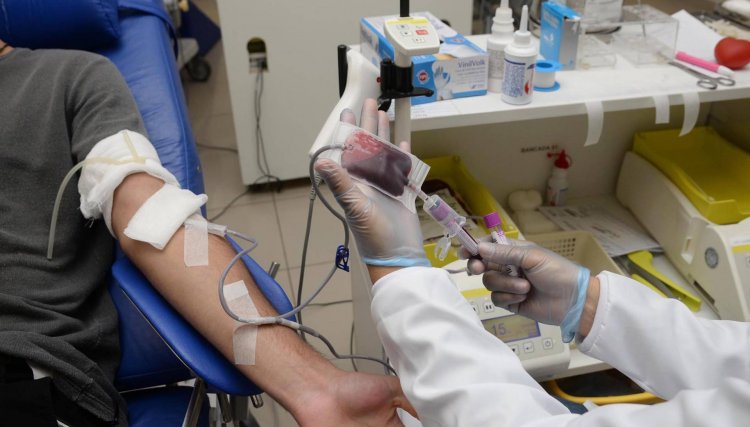 Pessoas vacinadas contra a Covid podem doar sangue, esclarece Hemepar