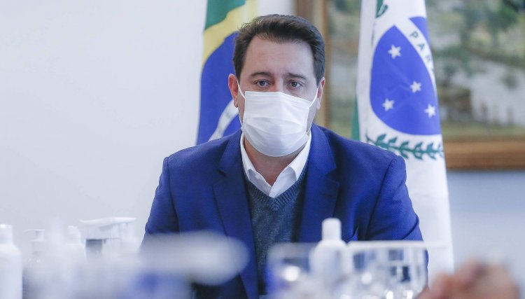 Novo decreto passa toque de recolher para 20 horas e muda horários do comércio, a partir de sexta-feira no PR