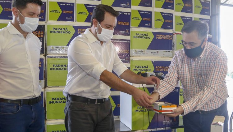 Com nova remessa, Paraná vai intensificar vacinação de domingo a domingo