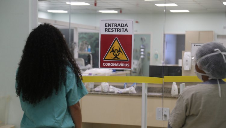 Casos de covid-19 acelera após três meses no PR