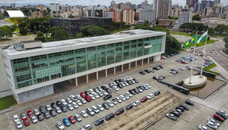 Novo decreto do Estado amplia capacidade de público em eventos no PR