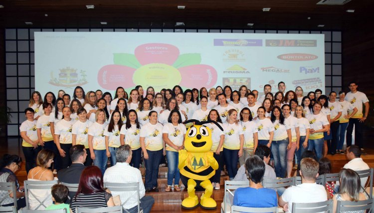 Sicredi promove lançamento do Programa A União Faz A Vida em Cafelândia com palestra