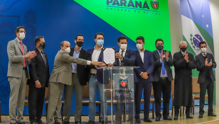 Dia Histórico! Paraná é 1º estado a regulamentar o Homeschooling no Brasil