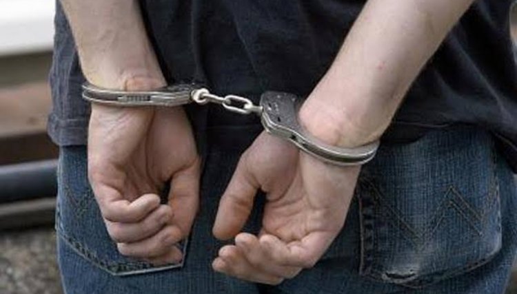 Homem é preso após ameaçar matar a esposa em Cafelândia 