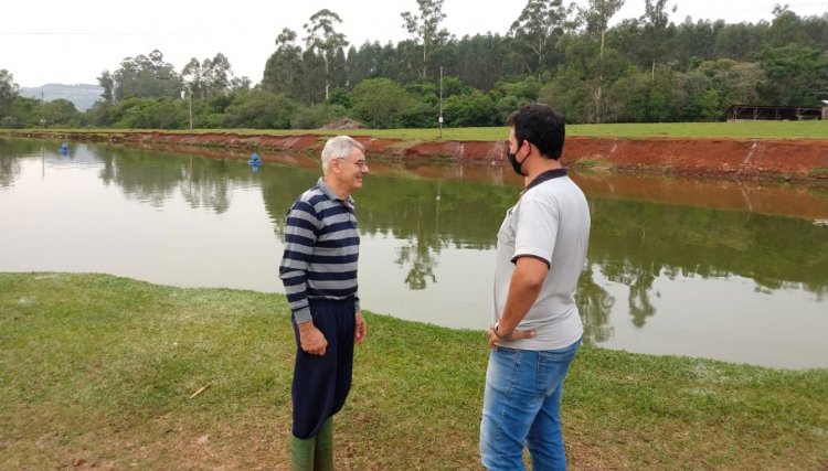 Walmir de Luca é o melhor do mês na piscicultura da Copacol 