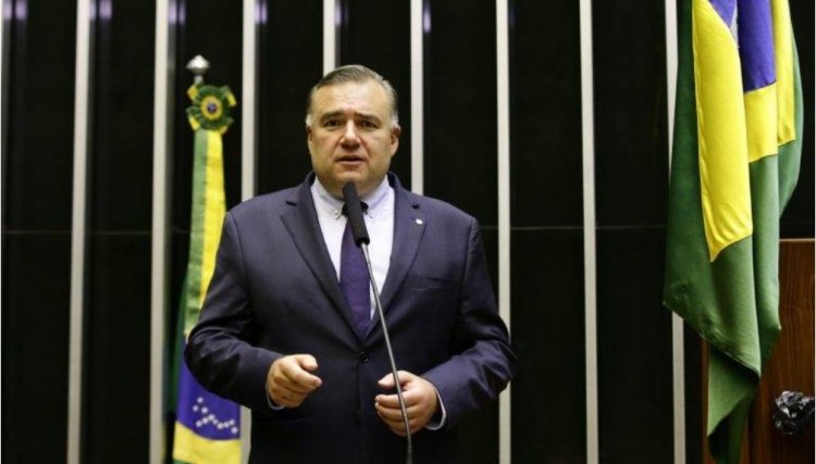 Projeto garante a pais de crianças com deficiência férias coincidentes com as escolares