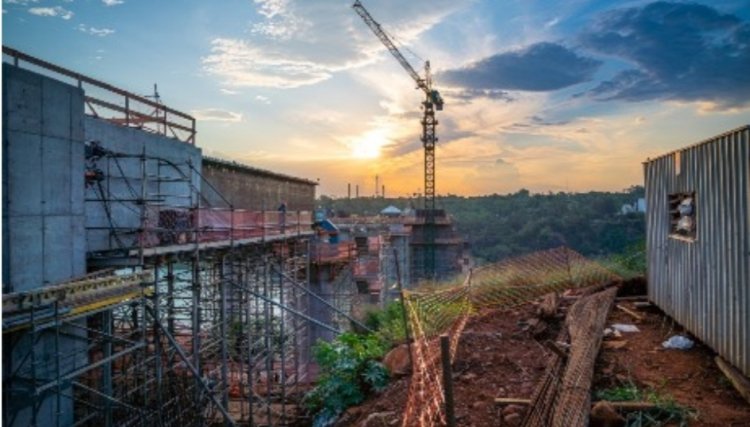 Ponte da integração ganha primeira estrutura que dará formato de ligação à obra