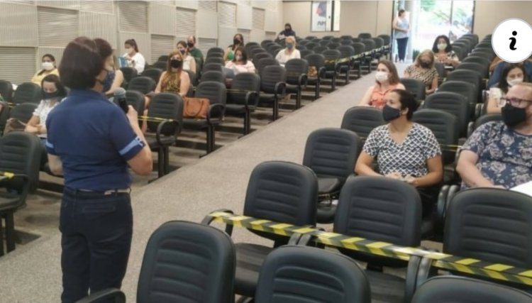 Modelo e data da voltas as  aulas são discutidas  na AMOP