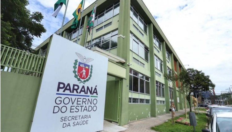 Seringas e insumos para vacinação contra a covid-19 no PR vão para os municípios nesta tarde