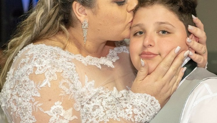 Menino de 13 anos e mãe morrem de covid-19 no Paraná 