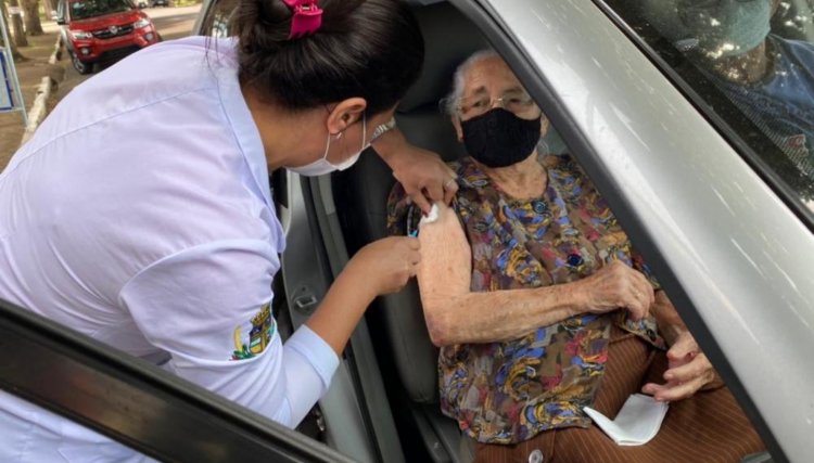 Vacinas contra a Covid hoje em Cafelândia para pessoas com 62 anos 