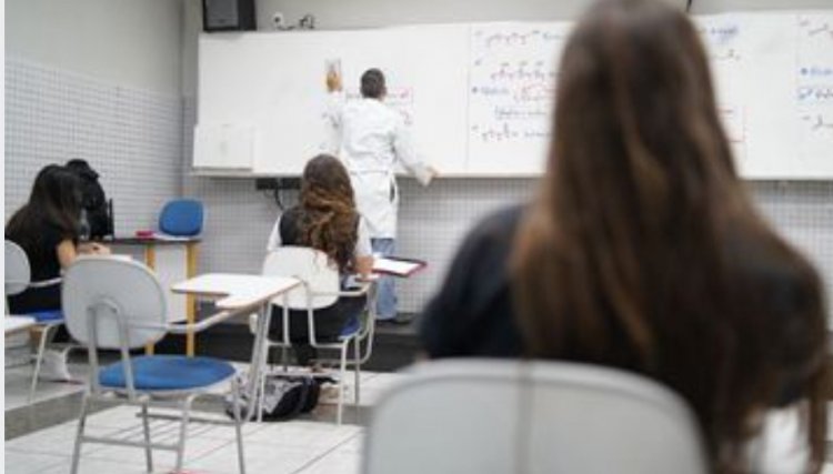 Mais de 5 milhões de crianças e adolescentes ficaram sem aulas em 2020
