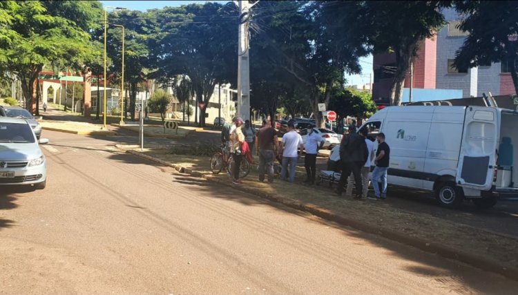 Haitiana perde o controle da bicicleta e sofre queda em Cafelândia 