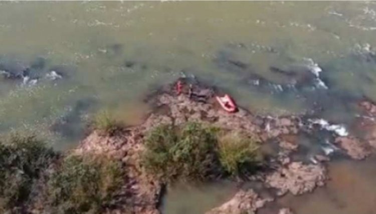Bombeiros encontram duas vítimas de naufrágio no Rio Ivaí