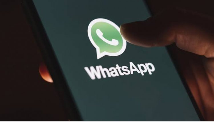 Homem agride esposa com uma pedra e um soco  por ela não responder no WhatsApp 