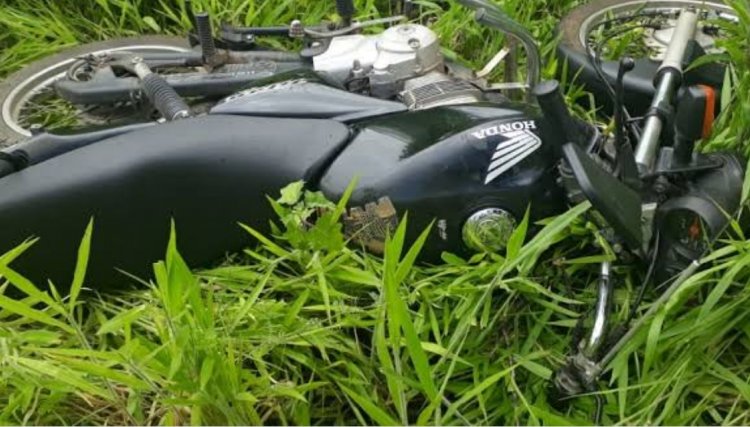 Motocicleta furtada é abandonada em área rural de Cafelândia 