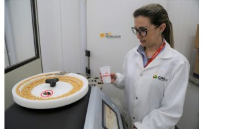 CPA recebe equipamento de precisão para contagem de sementes da Copacol 