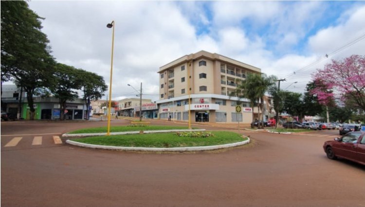  Mais de 150 empresas aderem a manifesta&ccedil;&atilde;o e fecham as portas em Cafel&acirc;ndia&nbsp;