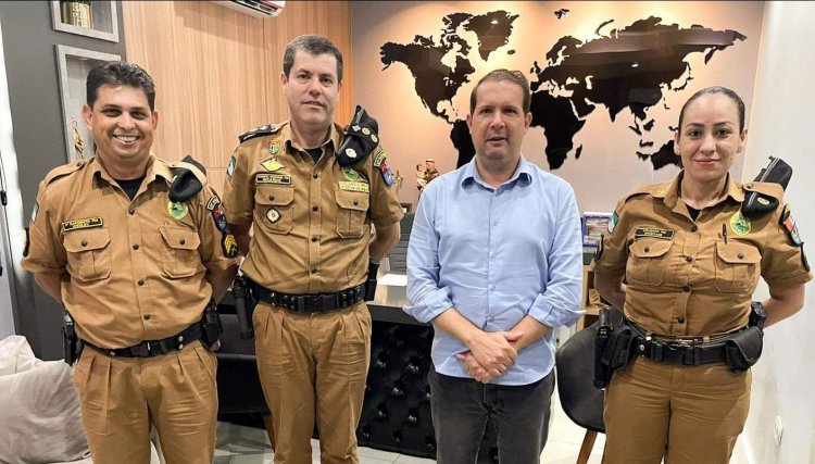 Comandante do 31º Batalhão da PM participa de reunião com deputado Micheletto 