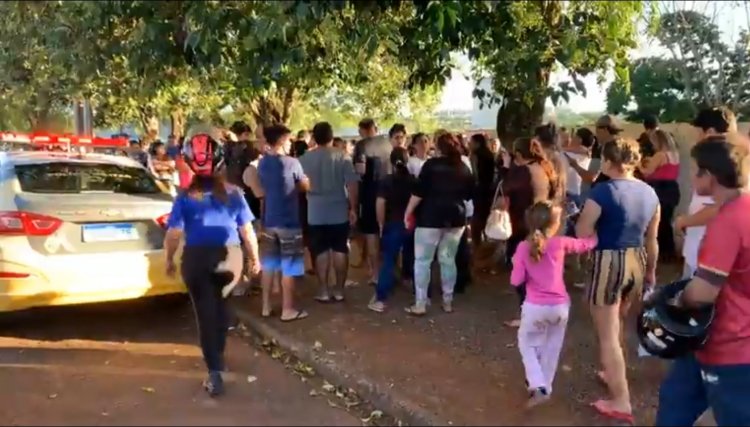 Aluna em surto  psicótico atentou contra a própria integridade física nesta tarde 
