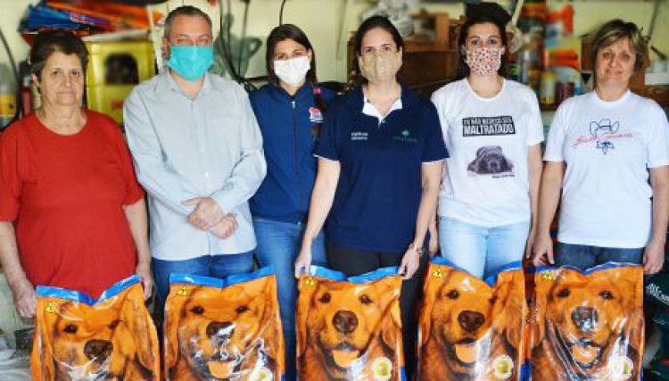 Assis repassará 7 toneladas de ração para  cachorros de rua