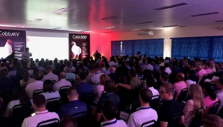 Evento técnico da Cobb-Vantress no SBSA 2019 reúne 250 participantes