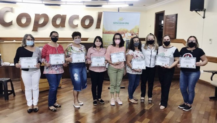 Lideranças femininas da Copacol Finalizam treinamento de Coach