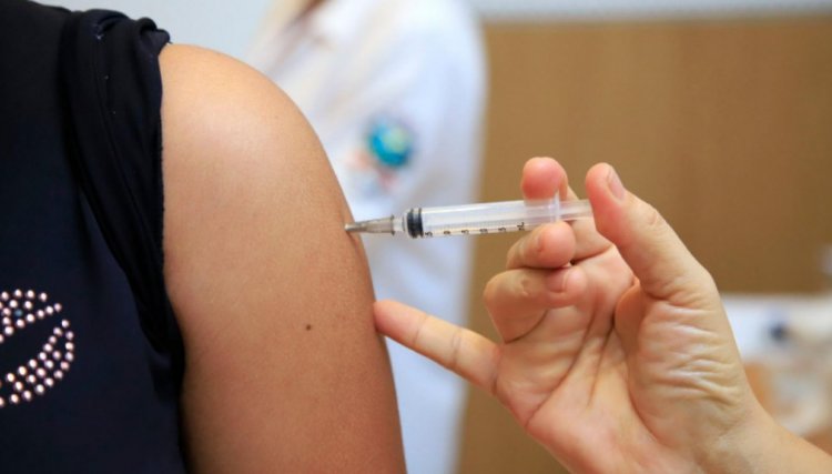 Paraná ultrapassa 80% da população adulta completamente vacinada contra a Covid-19