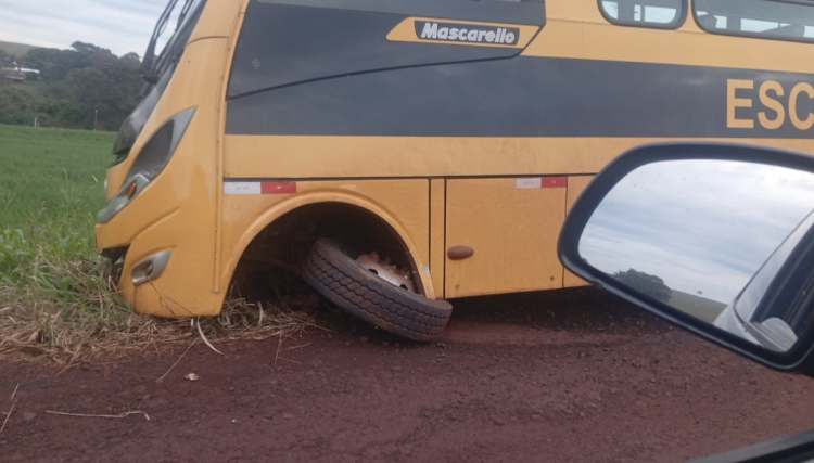 Incidente com &ocirc;nibus escolar levanta questionamentos sobre seguran&ccedil;a dos alunos