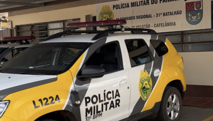 Adolescente se esconde em uma escola ap&oacute;s ser perseguido e <br/>acusado de furto em Cafel&acirc;ndia  <br/>