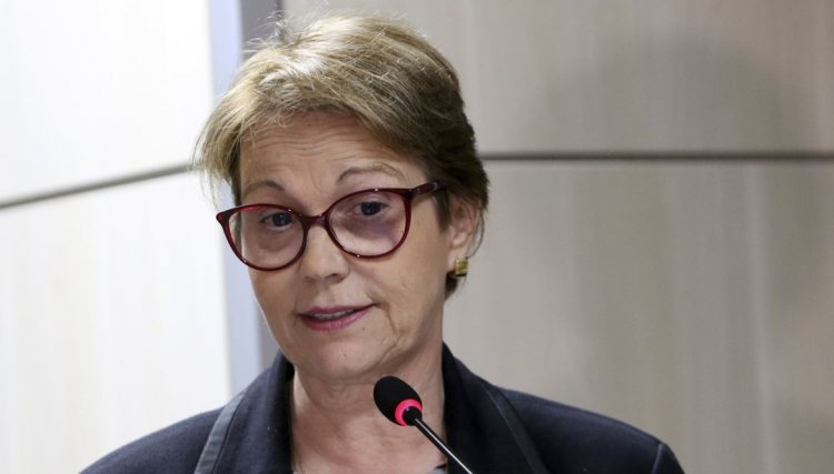 Brasil tem fertilizantes até outubro, garante ministra