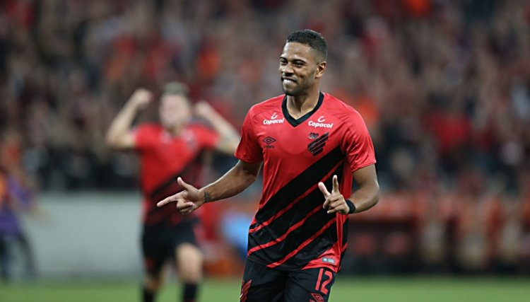 Patrocinado pela Copacol, Athletico PR vence de goleada na Libertadores