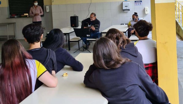 Primeira semana de aulas da rede estadual tem frequência superior a 85%